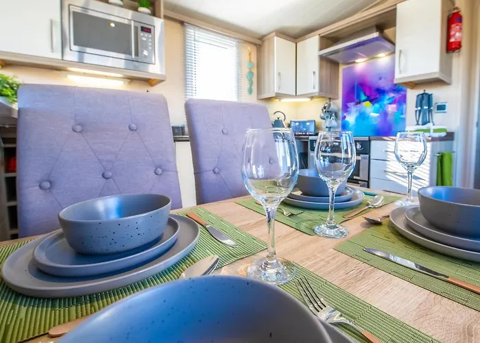 Sea \'N\' Stars Platinum Plus Holiday Home With Views, Free Wifi And Netflix