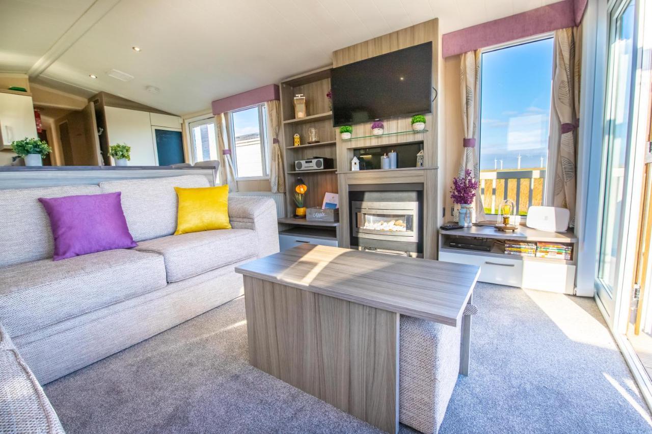 Sea 'n' Stars Platinum With Views, Free Wifi And Netflix Сasa de vacaciones Camber